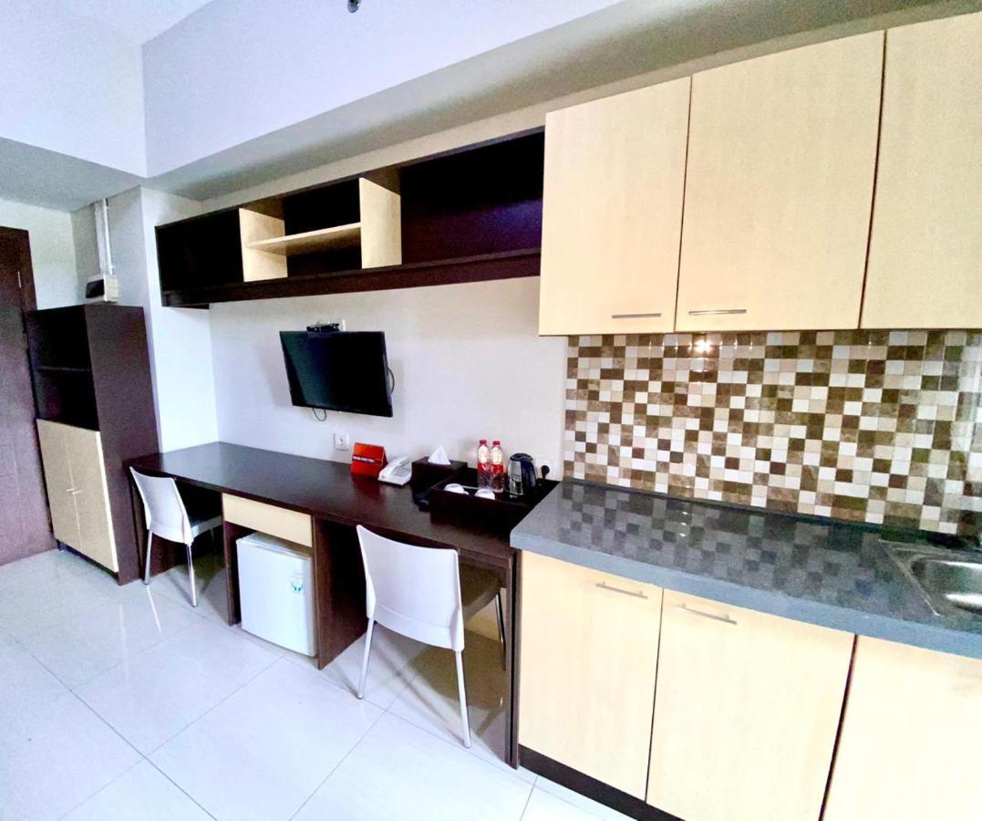 Skyland City Hotel Jatinangor Cilimus Exterior foto